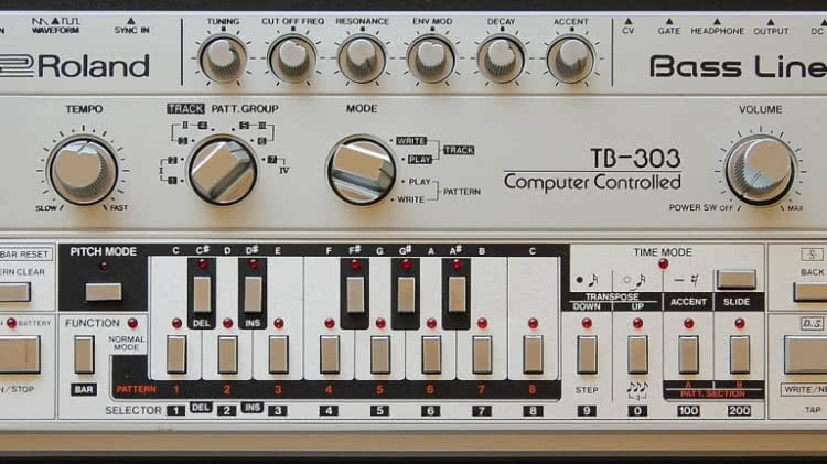 ROLAND TB-303 MIDI対応 Roland TB-303 w/ Quicksilver MIDI Mod – Synth Palace