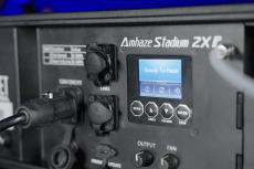 Chauvet Professional prezentuje Amhaze Stadium 2X IP – profesjonalną maszynę do mgły na duże produkcje