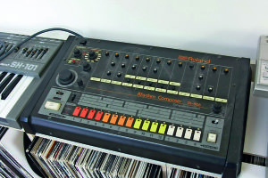 Roland TR-808 & Roland TR-909 