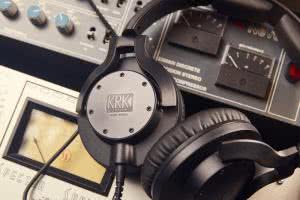 KNS 6402 & KNS 8402 - słuchawki dynamiczne 