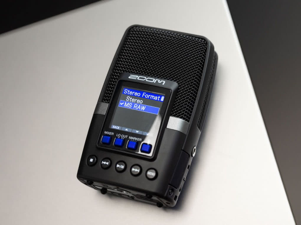 Zoom H2essential dostał aktualizację – AI Noise Reduction, regulacja gainu i MP3 trafiają do mobilnego rekordera