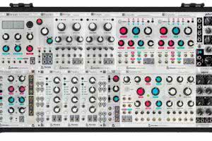 Syntezator modularny: hardware vs. software 