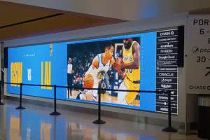 Golden State Warriors z dzwiękiem JBL i Crown 