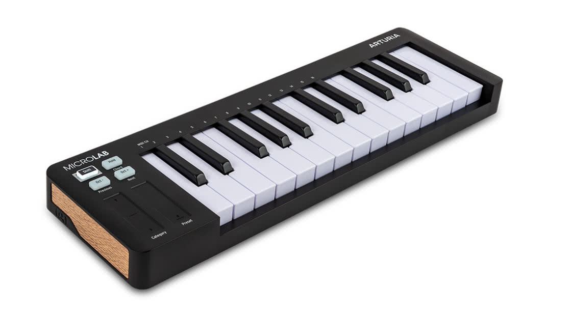 MicroLab mk3 - kompaktowy i uniwersalny kontroler MIDI od firmy Arturia