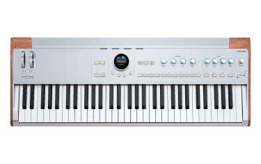 Arturia AstroLab 61 Silver – sceniczny instrument w nowej odsłonie 