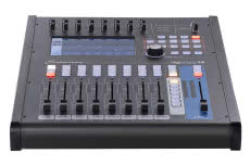 DIGITRACK 18 rozszerza serię cyfrowych mikserów Studiomaster