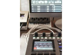 Aura - kontroler MIDI