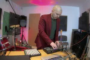 Piotr Połoz - W tym wszystkim najważniejszy jest groove
