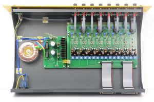 Satur-8 EX - 8-kanałowy procesor nasycenia 